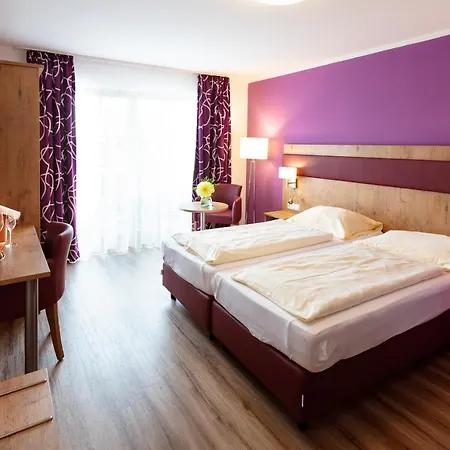 Herzog Hotel Neumarkt am Wallersee